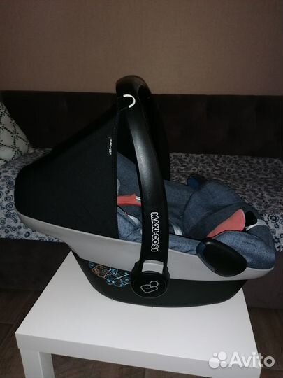 Продаю авто люлька maxi-cosi с базой изофикс