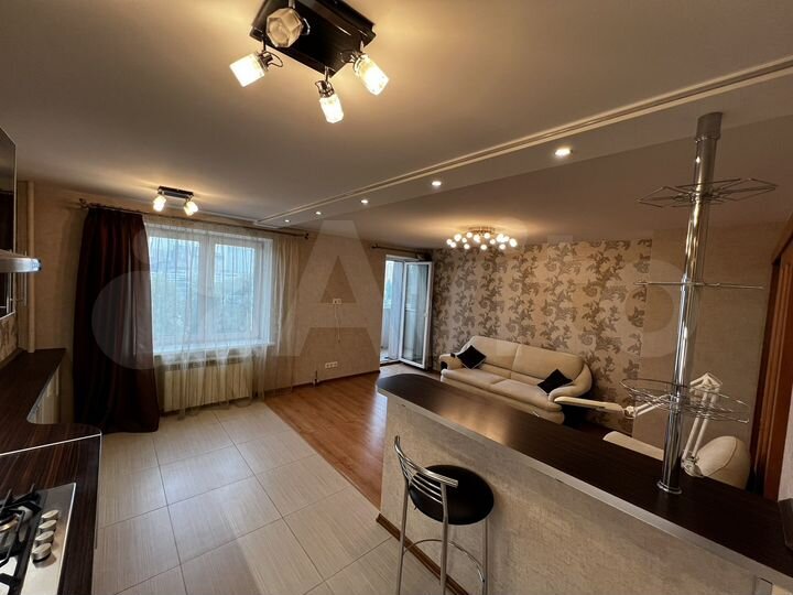 2-к. квартира, 71,2 м², 5/10 эт.