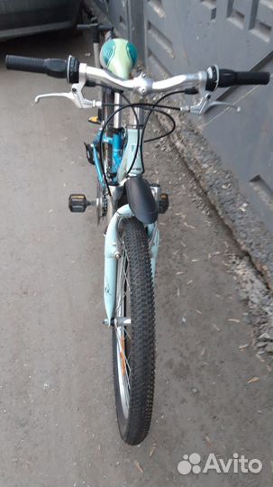 Подростоковый велосипед для девочки. trek