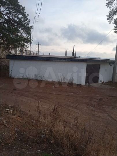 Гараж, > 30 м²