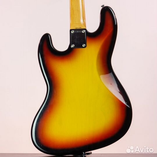 Fender JB-62 Fretless Sunburst Japan 1984