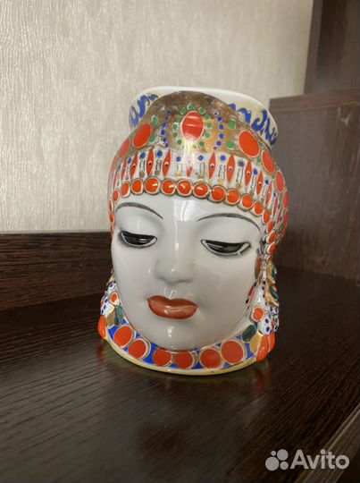 Коллекционная фарфоровая ваза