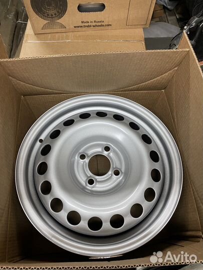 Комплект штампованых дисков R15 4*100