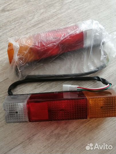 Задние фонари