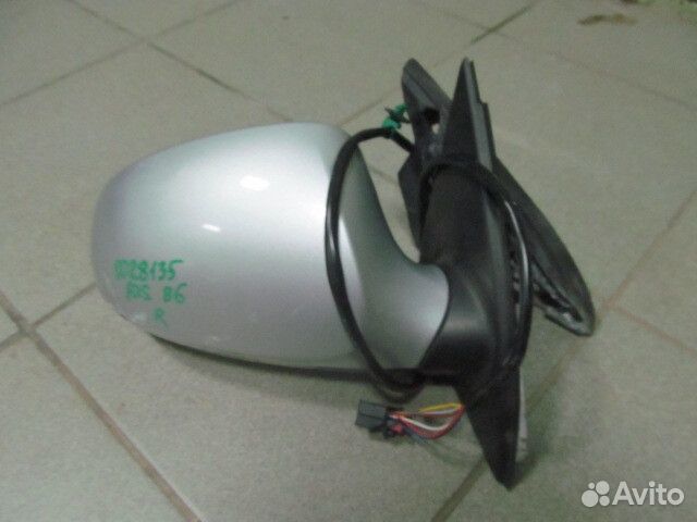 Зеркало правое Volkswagen Passat B6 2006-2011