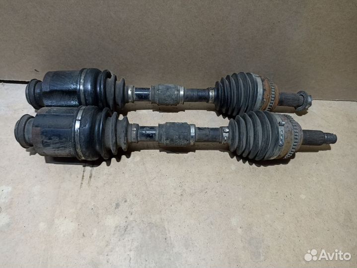 Полуось передняя правая Mazda CX-7