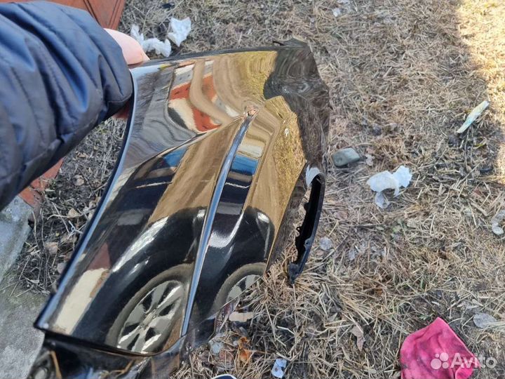 Переднее левое крыло Subaru Outback br 2009-2014