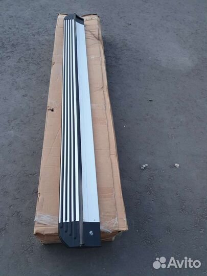 Пороги Volkswagen Touareg 2010-2018