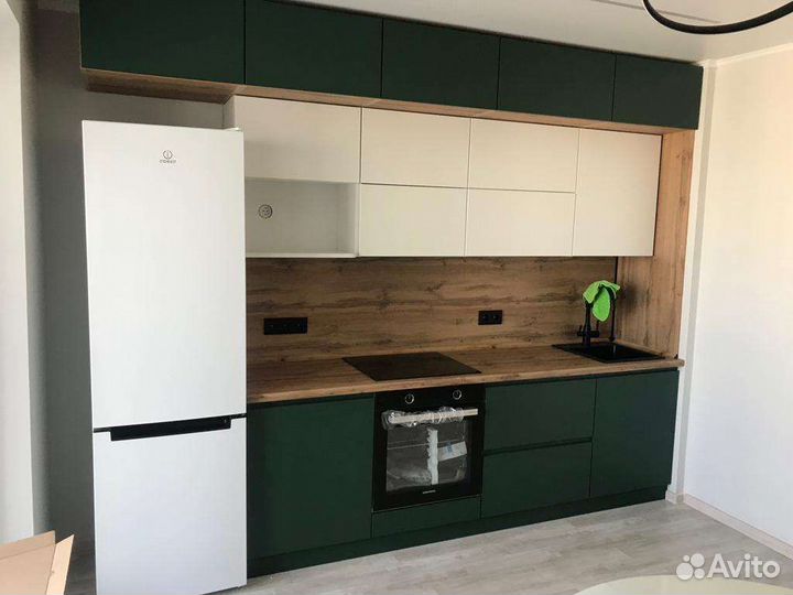 Кухонный гарнитур эмаль