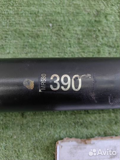 Карданный вал передний Mitsubishi Pajero 4 2010 го