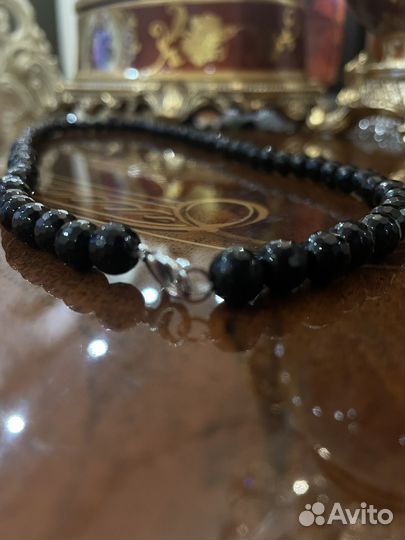 Бусы из натуральных камней