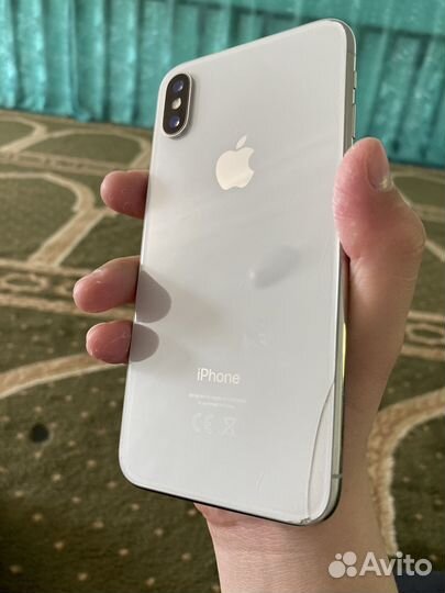 iPhone X, 64 ГБ