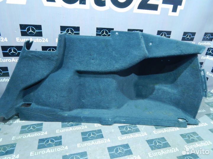 Обшивка багажника правая A2116909625 Mercedes-Benz