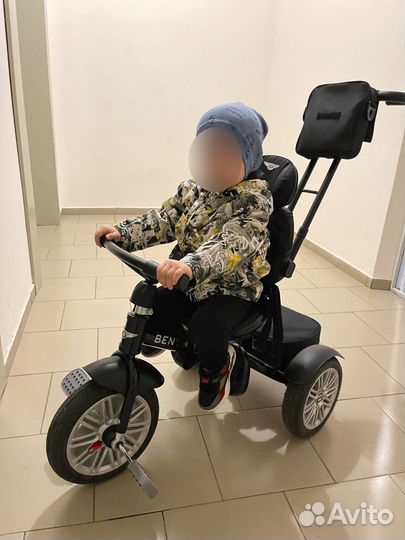 Трехколесный велосипед bentley