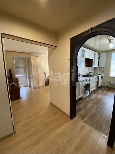 3-к. квартира, 59,9 м², 2/5 эт.