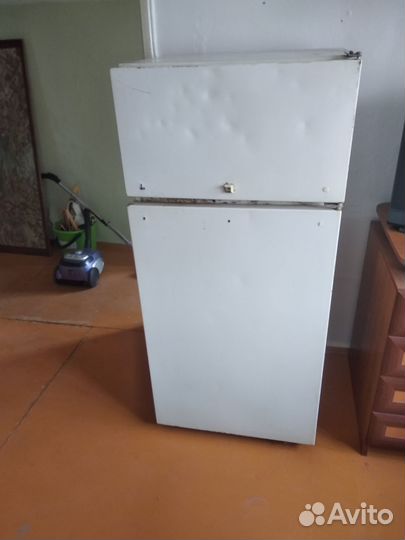 Холодильник бу