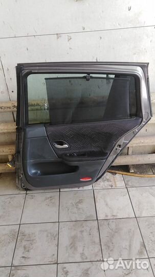 Дверь задняя правая Renault Laguna 2
