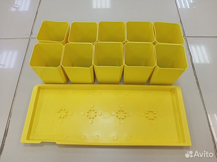 Пеликан набор горшков для рассады с поддоном желты