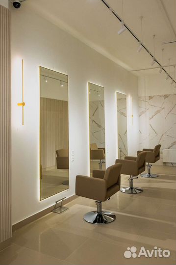 Стильное зеркало