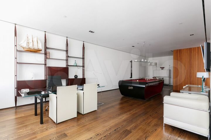 7-к. квартира, 457,5 м², 7/8 эт.