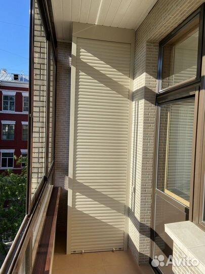 Шкаф с рольставнями на балкон любые размеры