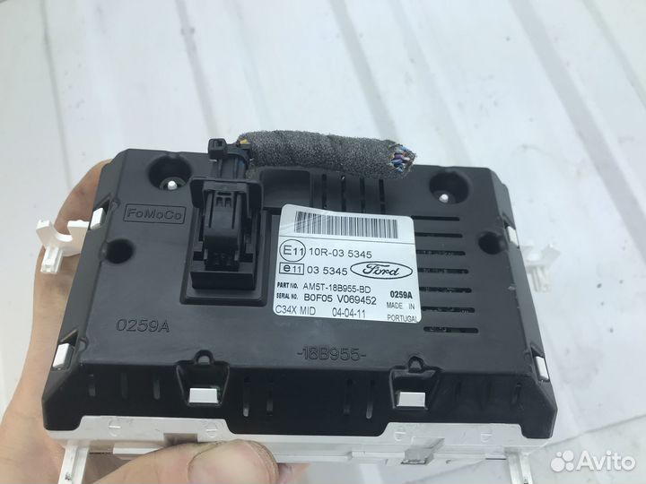 Дисплей информационный Ford Focus 3