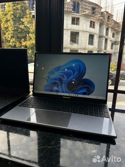 Ноутбук smartx