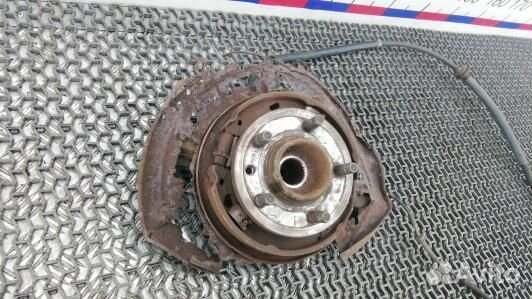 Ступица задняя левая land rover discovery 3 (CSL17