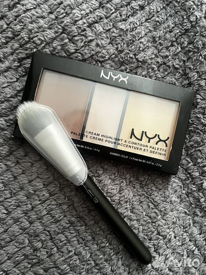 Палетка для контуринга nyx и кисть Mac