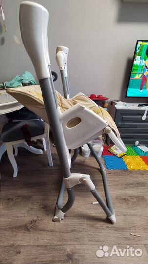 Стульчик для кормления nuovita unico