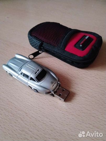 Мерседес 300 SL оригинал флешка