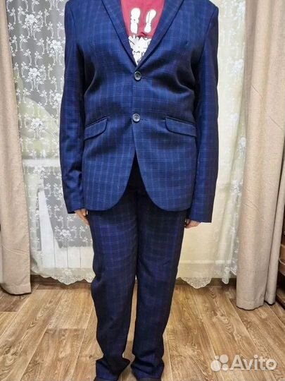 Костюм мужской