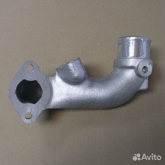 Патрубок теплообменника отводящий 238Б-1013732-А