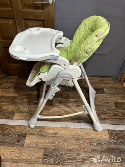 Стульчик для кормления Happy Baby William Classic