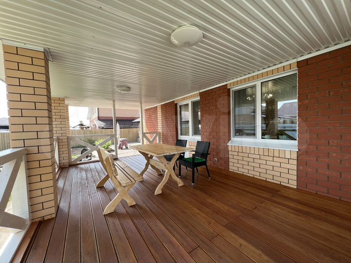 Коттедж 120 м² на участке 8 сот.