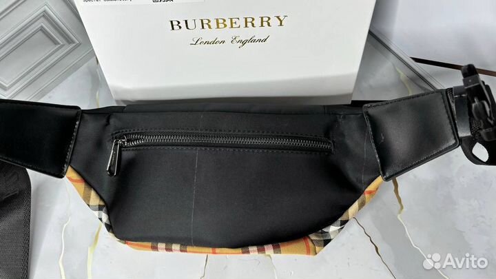 Сумка на пояс burberry