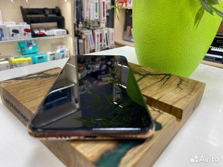 iPhone Xs Max, 64 ГБ