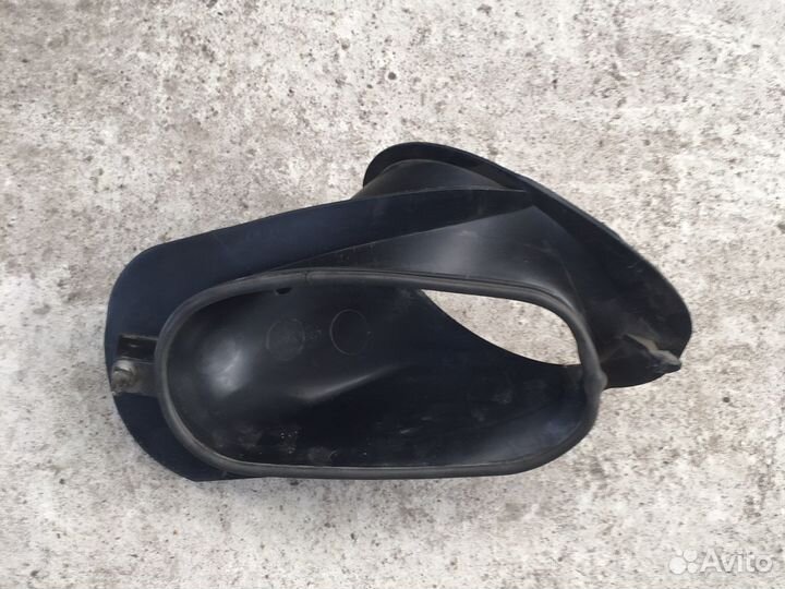 Воздухозаборник Peugeot 307 (2900)