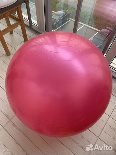 Гимнастический мяч фитбол