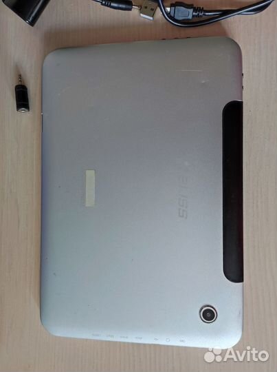 Планшет Bliss pad R9020 требует ремонта, на з/ч