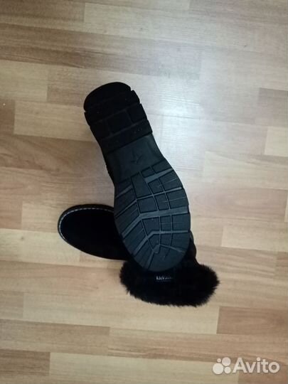 Зимние женские сапоги 38