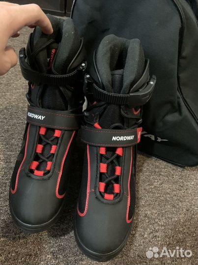 Хоккейные коньки Nordway