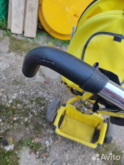 Велосипед детский трёхколёсный с ручкой