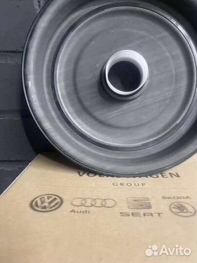 Сальник крышка DSG6 DQ250 Audi: Q3