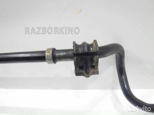 Стабилизатор передний