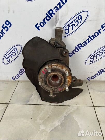 Кулак поворотный передний левый Hyundai Santa Fe