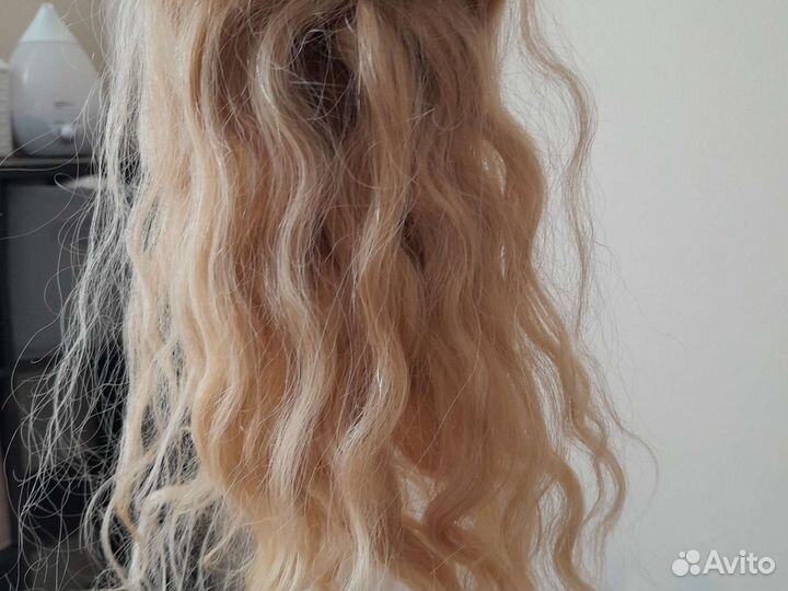 Волосы для наращивания 55 см блонд