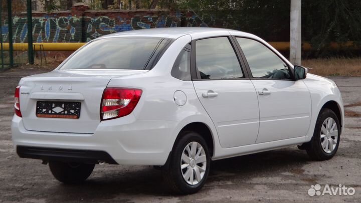 LADA Granta 1.6 МТ, 2023, 30 км