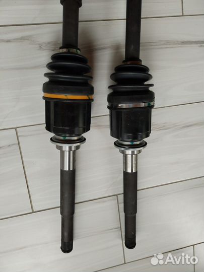 Передний правый привод. Mitsubishi Outlander 3