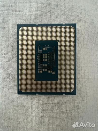 Процессор intel core i3 12100f